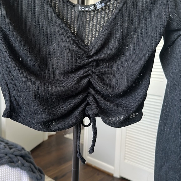 Boohoo Crop Top - Picture 3 of 8